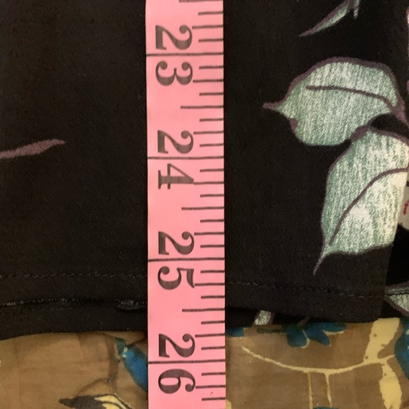 Donated Wonderland by Orange 3/4 sleeve medium shirt NWT - Picture 5 of 7